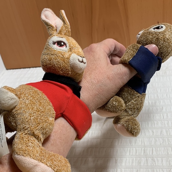 8” Peter Rabbit Plush Bunnies w/Wraparound Arms - The Peter Rabbit 2 Movie - Picture 11 of 14